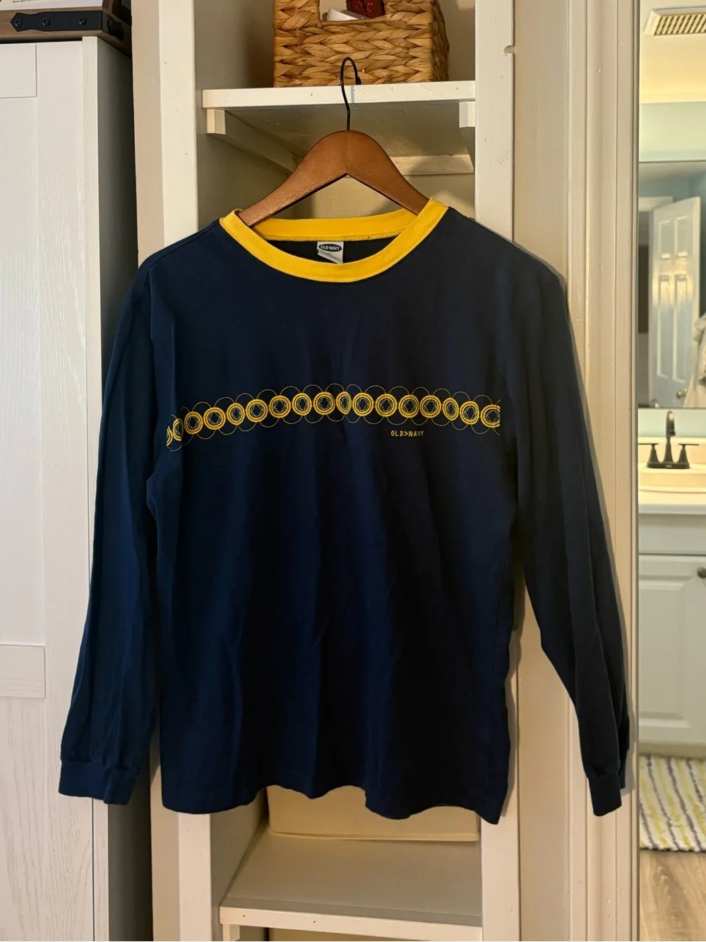 Old Navy Navy and Yellow Long-Sleeve Kids Tee